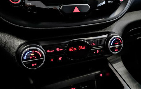 KIA Soul III, 2021 год, 2 000 000 рублей, 29 фотография