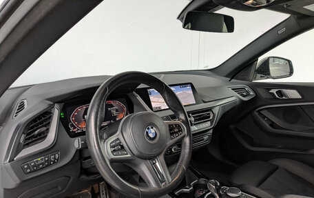 BMW 2 серия F44, 2021 год, 2 940 000 рублей, 15 фотография