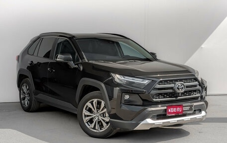 Toyota RAV4, 2024 год, 3 920 000 рублей, 3 фотография
