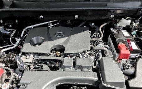 Toyota RAV4, 2024 год, 3 920 000 рублей, 9 фотография