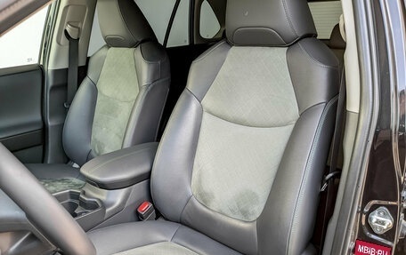 Toyota RAV4, 2024 год, 3 920 000 рублей, 20 фотография