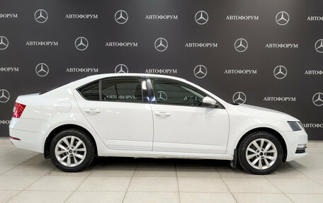 Skoda Octavia, 2019 год, 1 375 000 рублей, 4 фотография