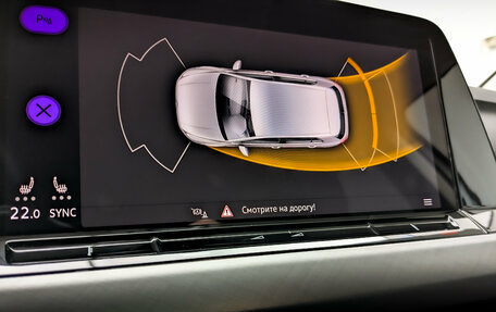 Volkswagen Golf VIII, 2020 год, 2 085 000 рублей, 30 фотография