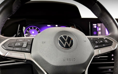 Volkswagen Golf VIII, 2020 год, 2 085 000 рублей, 25 фотография