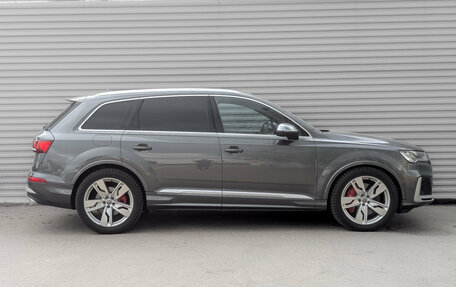 Audi SQ7, 2020 год, 5 800 000 рублей, 4 фотография