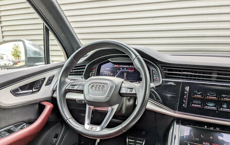 Audi SQ7, 2020 год, 5 800 000 рублей, 26 фотография