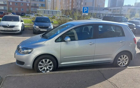 Volkswagen Golf Plus II, 2013 год, 850 000 рублей, 2 фотография