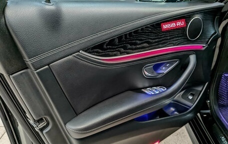 Mercedes-Benz E-Класс, 2020 год, 3 925 000 рублей, 19 фотография