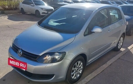 Volkswagen Golf Plus II, 2013 год, 850 000 рублей, 5 фотография