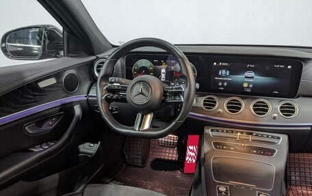 Mercedes-Benz E-Класс, 2022 год, 4 950 000 рублей, 30 фотография