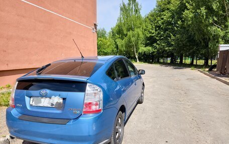 Toyota Prius, 2008 год, 650 000 рублей, 3 фотография