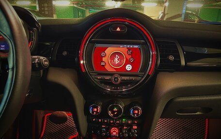 MINI Hatch, 2020 год, 2 350 000 рублей, 17 фотография