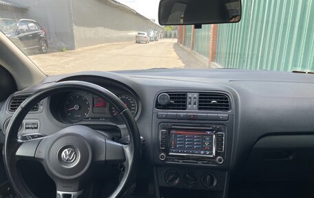 Volkswagen Polo VI (EU Market), 2011 год, 625 000 рублей, 5 фотография