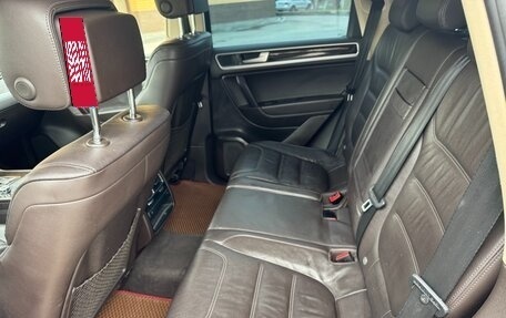 Volkswagen Touareg III, 2014 год, 2 190 000 рублей, 9 фотография