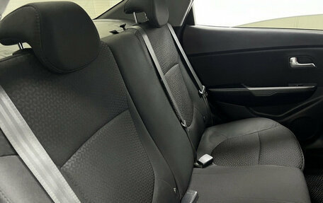 KIA Rio III рестайлинг, 2014 год, 930 000 рублей, 17 фотография