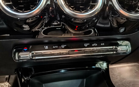 Mercedes-Benz CLA, 2020 год, 3 050 000 рублей, 25 фотография