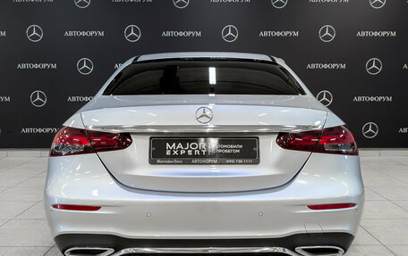 Mercedes-Benz E-Класс, 2022 год, 5 200 000 рублей, 6 фотография