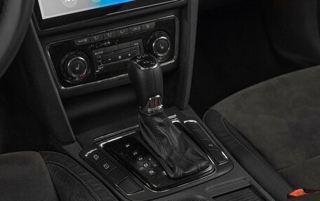 Skoda Superb III рестайлинг, 2013 год, 1 349 000 рублей, 15 фотография