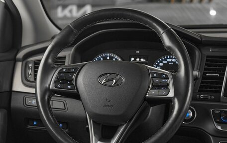 Hyundai Sonata VII, 2019 год, 1 499 000 рублей, 10 фотография