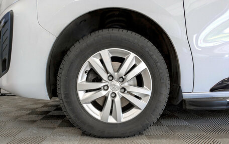 Peugeot Traveller I, 2021 год, 2 970 000 рублей, 18 фотография