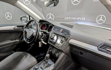Volkswagen Tiguan II, 2018 год, 2 615 000 рублей, 11 фотография