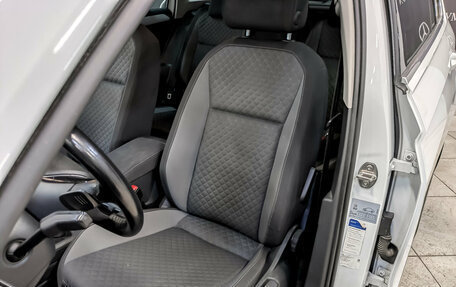 Volkswagen Tiguan II, 2018 год, 2 615 000 рублей, 20 фотография