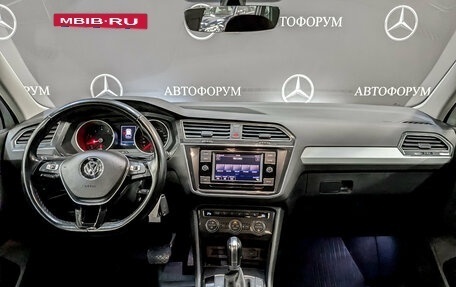 Volkswagen Tiguan II, 2018 год, 2 615 000 рублей, 14 фотография