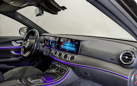 Mercedes-Benz E-Класс, 2021 год, 4 650 000 рублей, 11 фотография