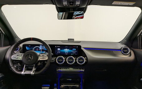 Mercedes-Benz GLA AMG, 2022 год, 5 500 000 рублей, 14 фотография
