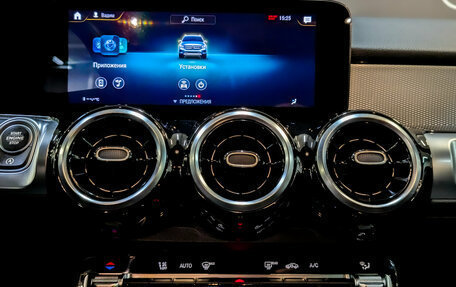Mercedes-Benz GLB, 2021 год, 3 920 000 рублей, 15 фотография