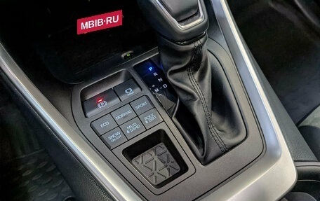 Toyota RAV4, 2025 год, 4 050 000 рублей, 26 фотография