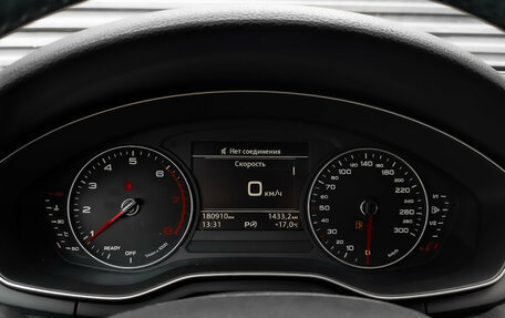 Audi A4, 2017 год, 1 790 000 рублей, 16 фотография