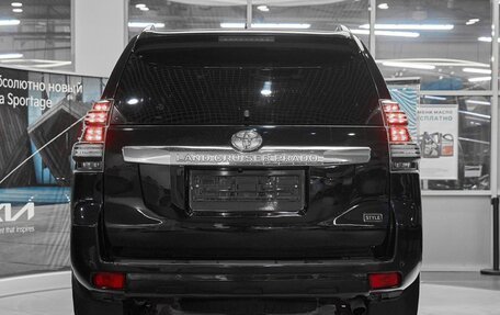Toyota Land Cruiser Prado 150 рестайлинг 2, 2017 год, 3 499 000 рублей, 5 фотография