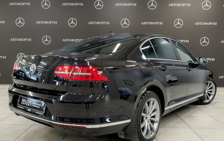 Volkswagen Passat B8 рестайлинг, 2018 год, 1 821 000 рублей, 5 фотография