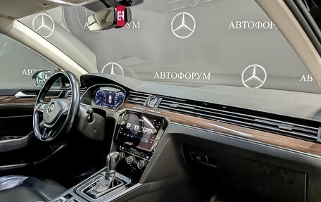 Volkswagen Passat B8 рестайлинг, 2018 год, 1 821 000 рублей, 11 фотография