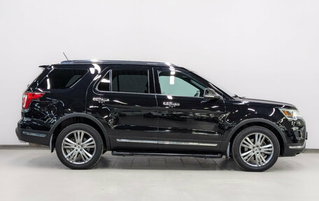 Ford Explorer VI, 2018 год, 3 500 000 рублей, 4 фотография