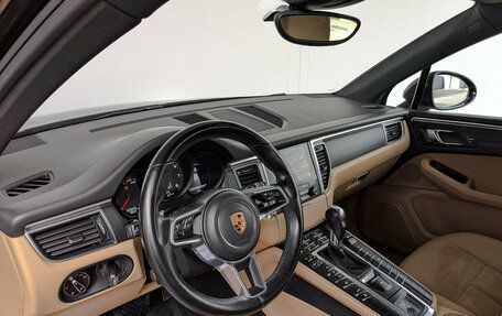 Porsche Macan I рестайлинг, 2017 год, 3 330 000 рублей, 15 фотография