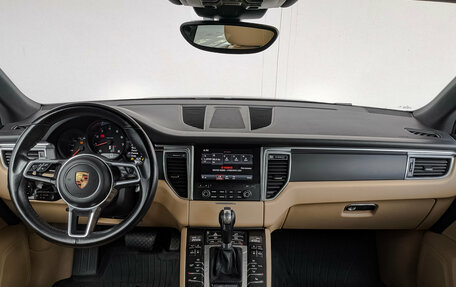 Porsche Macan I рестайлинг, 2017 год, 3 330 000 рублей, 14 фотография