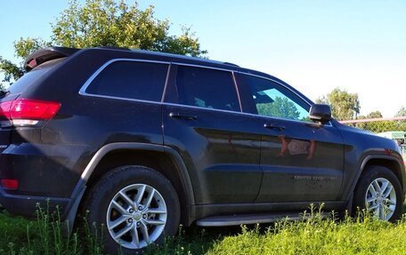 Jeep Grand Cherokee, 2018 год, 2 700 000 рублей, 11 фотография
