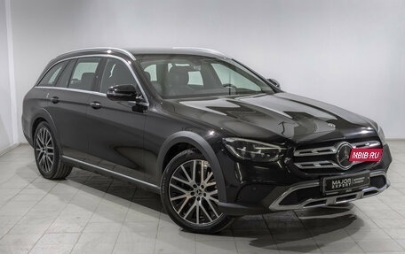 Mercedes-Benz E-Класс, 2020 год, 4 395 000 рублей, 3 фотография