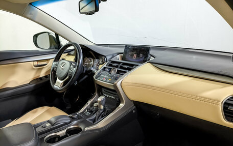 Lexus NX I, 2015 год, 2 276 000 рублей, 11 фотография