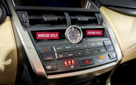 Lexus NX I, 2015 год, 2 276 000 рублей, 15 фотография