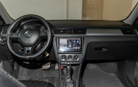 Skoda Rapid I, 2017 год, 530 000 рублей, 8 фотография