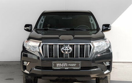 Toyota Land Cruiser Prado 150 рестайлинг 2, 2020 год, 5 415 000 рублей, 2 фотография