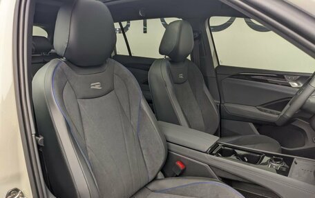 Volkswagen Tiguan, 2026 год, 5 110 000 рублей, 16 фотография