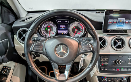 Mercedes-Benz GLA, 2016 год, 2 280 000 рублей, 21 фотография