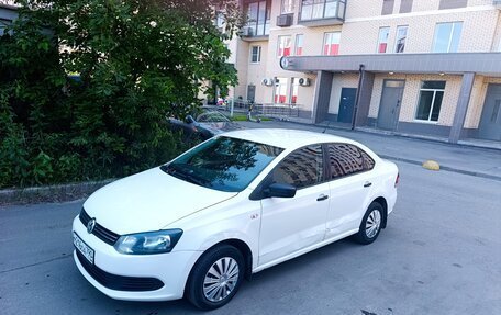 Volkswagen Polo VI (EU Market), 2013 год, 420 000 рублей, 5 фотография
