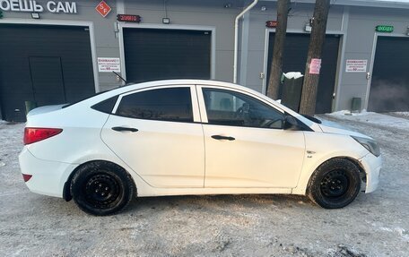 Hyundai Solaris II рестайлинг, 2014 год, 399 000 рублей, 2 фотография
