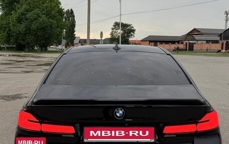 BMW 5 серия, 2021 год, 3 950 000 рублей, 10 фотография