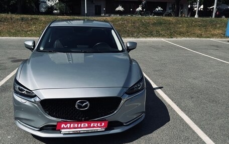 Mazda 6, 2019 год, 2 800 000 рублей, 4 фотография